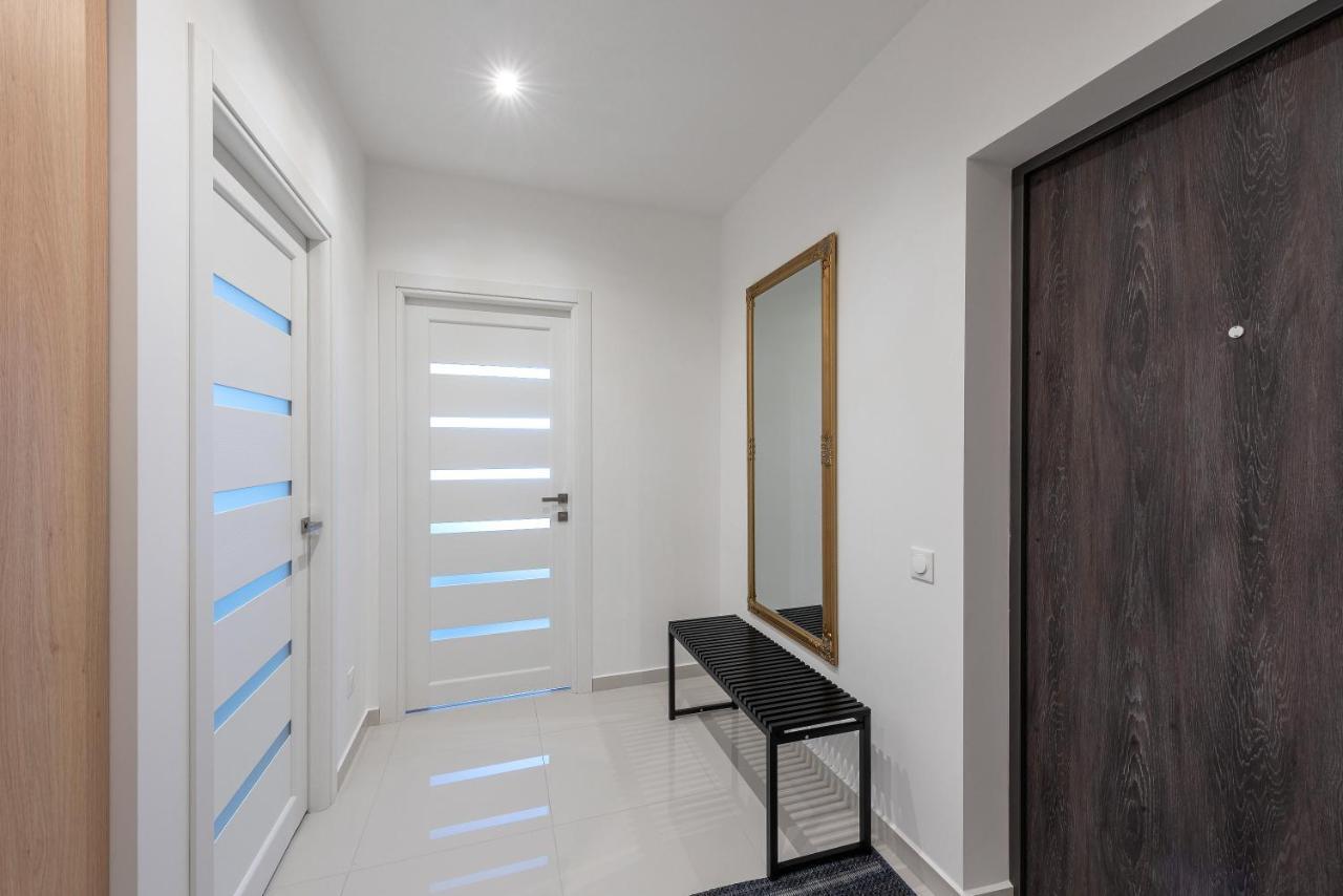 Luxury Apartment Slava Ukraini Ivano-Frankivsk Exterior photo