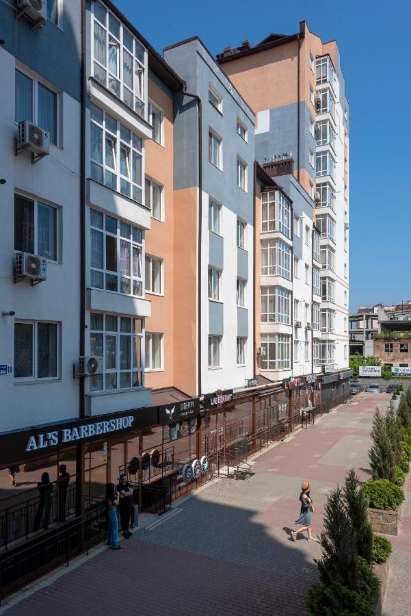 Luxury Apartment Slava Ukraini Ivano-Frankivsk Exterior photo